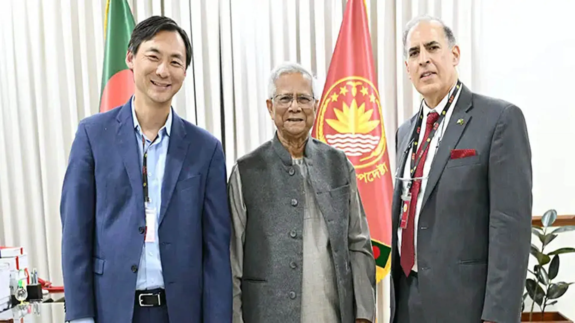 ১২ ফেব্রুয়ারিই নির্বাচন, একদিন আগেও না পরেও না: প্রধান উপদেষ্টা